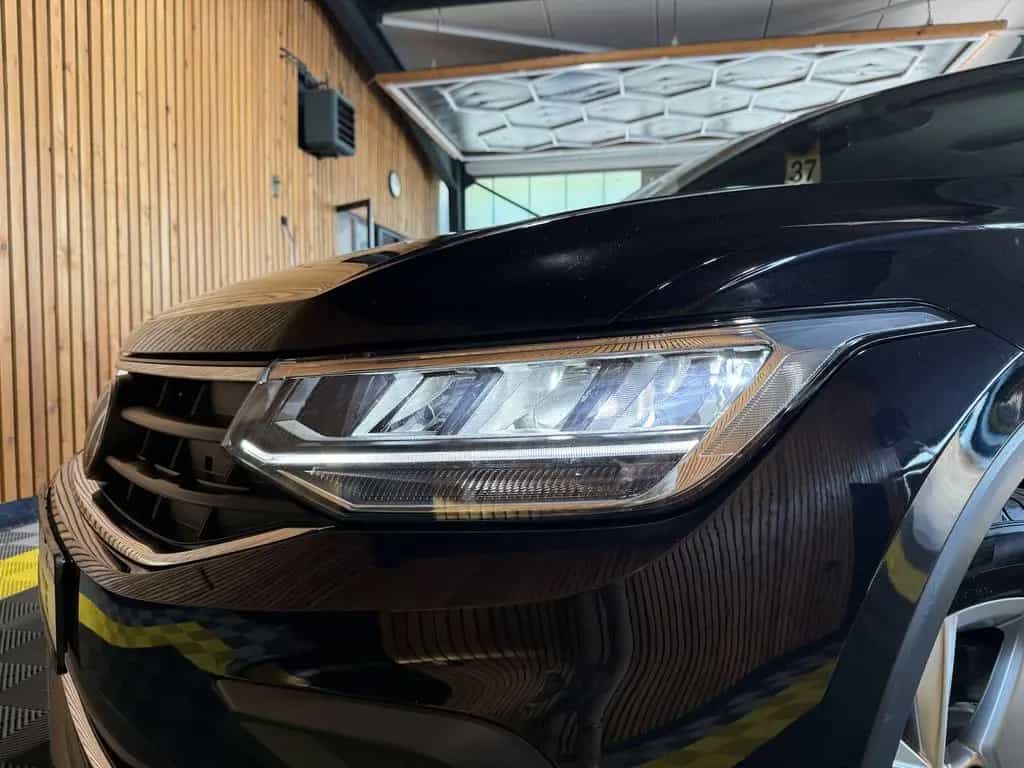 Volkswagen Tiguan 2,0 TSI 4Motion Life DSG Navi*ACC*LED*AHK 01/2022-photo-13