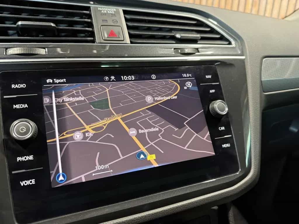 Volkswagen Tiguan 2,0 TSI 4Motion Life DSG Navi*ACC*LED*AHK 01/2022-photo-22