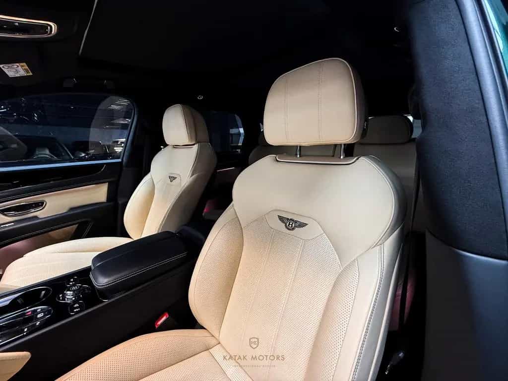 Bentley Bentayga V8/NAIM/PANO/MASSAGE/STANDHZG/ACC/NACHT 05/2023-photo-18