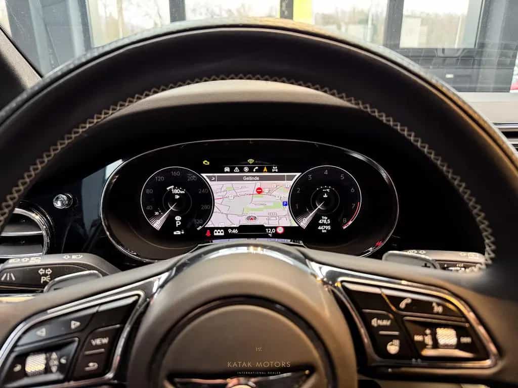 Bentley Bentayga V8/NAIM/PANO/MASSAGE/STANDHZG/ACC/NACHT 05/2023-photo-20