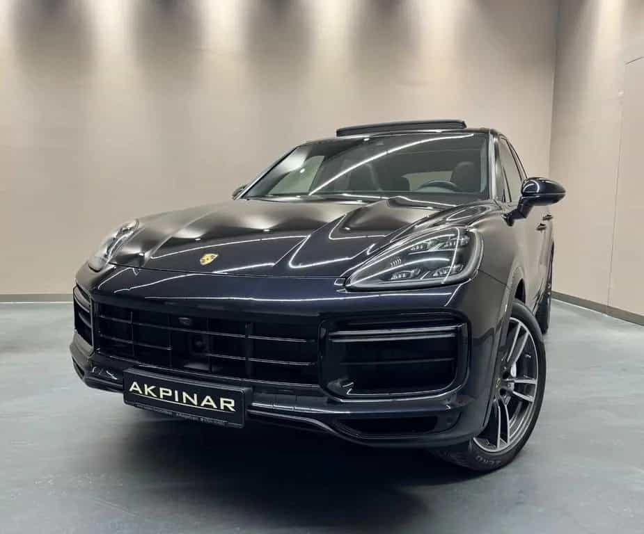 Porsche Cayenne Turbo**APPROVED 02/2027**SPORT CHRONO+** 02/2019-photo-0