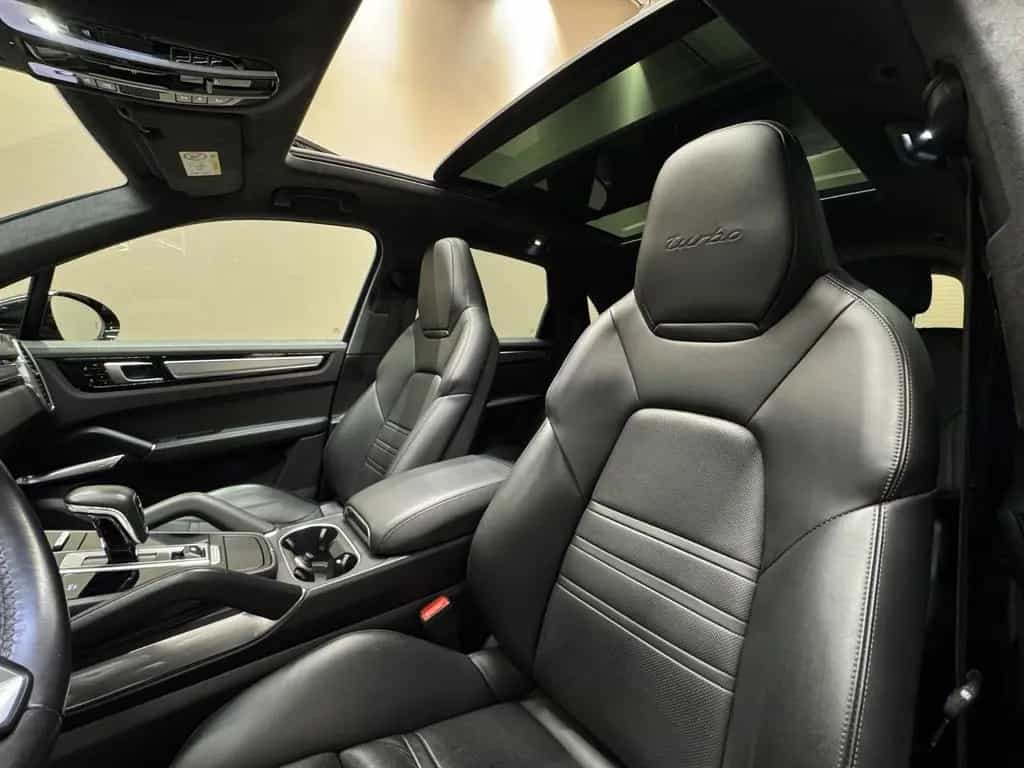 Porsche Cayenne Turbo**APPROVED 02/2027**SPORT CHRONO+** 02/2019-photo-9