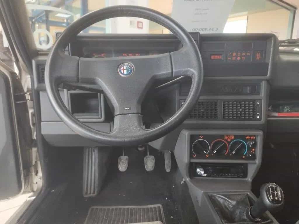 Alfa Romeo 75 3.0i V6 America 06/1988-photo-7