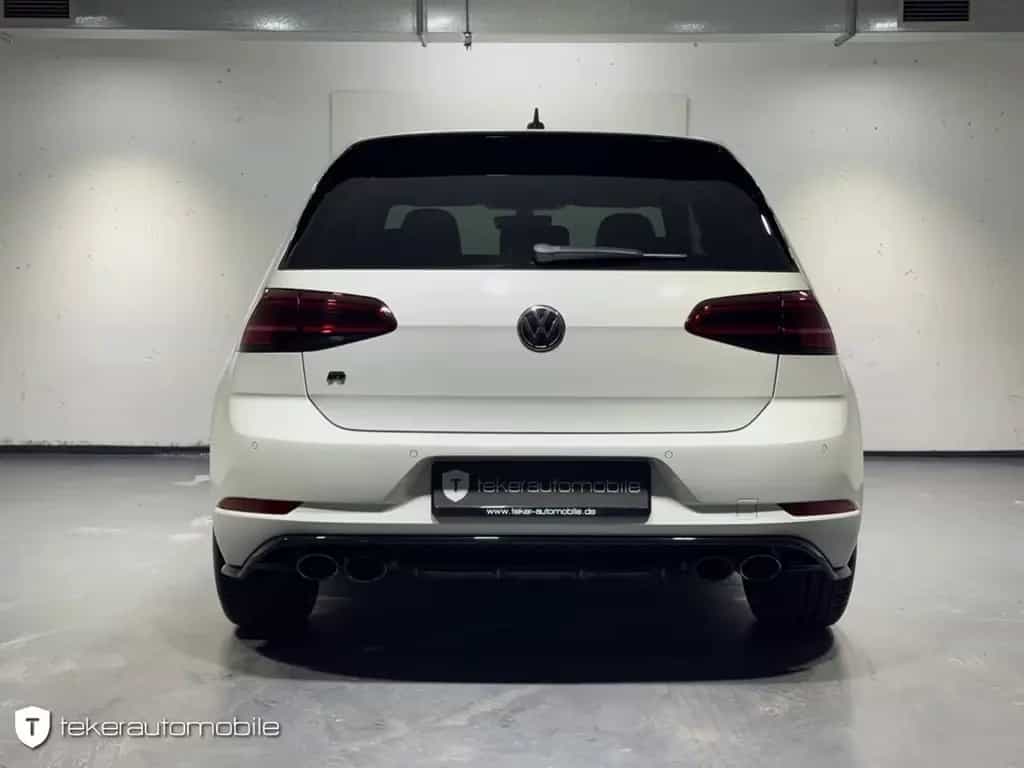 Volkswagen Golf VII 2.0 R 4Motion *LED*Leder*Navi*Schalter* 05/2017-photo-24