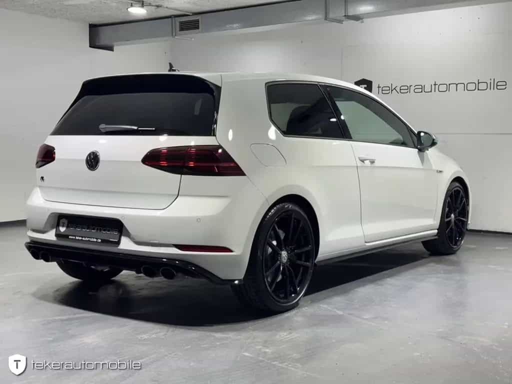 Volkswagen Golf VII 2.0 R 4Motion *LED*Leder*Navi*Schalter* 05/2017-photo-3