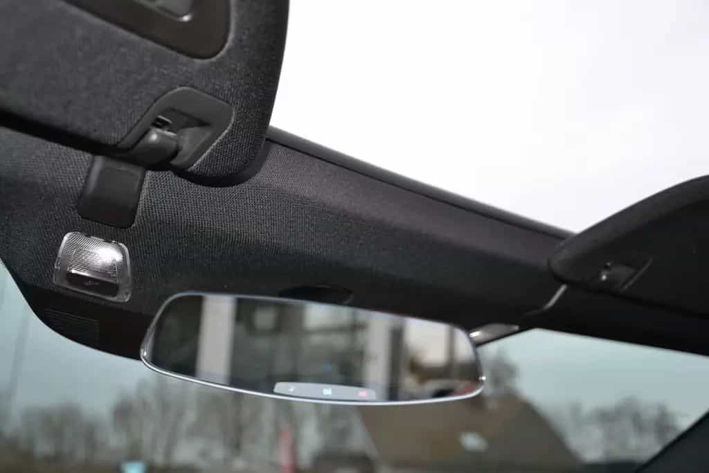 Corvette C7 6.2 Stingray Cabrio*XENON*NAV*LEDER*HINGUCKER 01/2014-photo-21