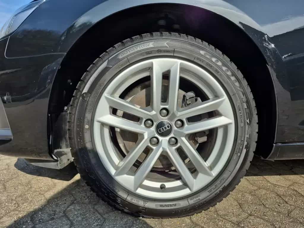 Audi A4 35 TFSI Standheizung MMI Navi Sitzheizung 02/2022-photo-12