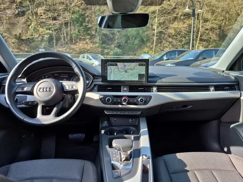 Audi A4 35 TFSI Standheizung MMI Navi Sitzheizung 02/2022-photo-8