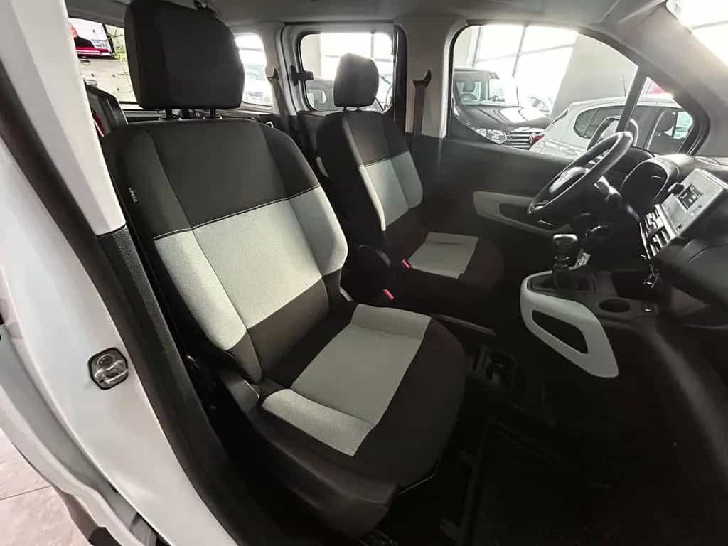 Citroën Berlingo Klima Behindertengerecht  3-Sitzer 10/2020-photo-19