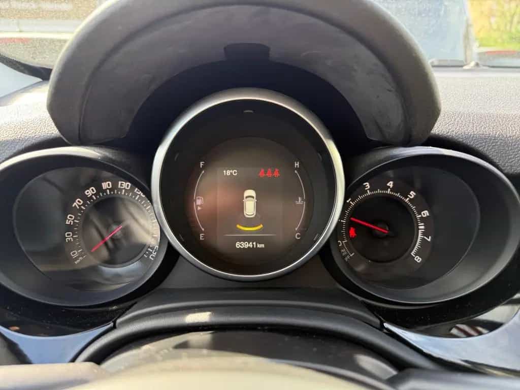 Fiat 500X Lounge 1.6 E-Torq Navi Bi-Xenon Apple CarPl 06/2018-photo-13