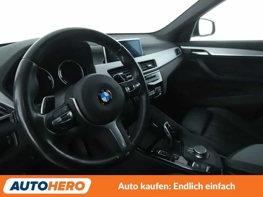 BMW X1 xDrive 20i M Sport Aut.*NAVI*LED*HUD*TEMPO* 07/2019-photo-9