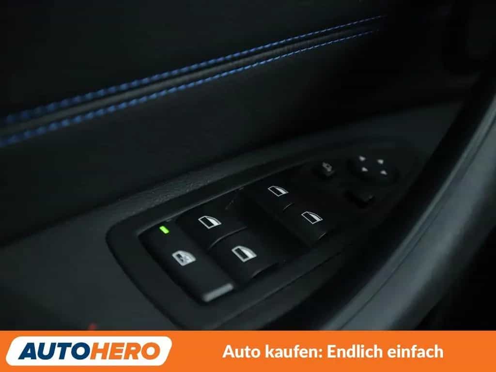 BMW X1 xDrive 20i M Sport Aut.*NAVI*LED*HUD*TEMPO* 07/2019-photo-23