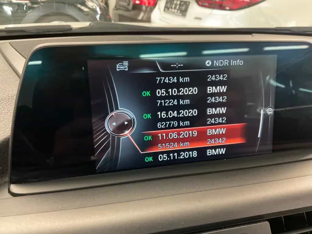 BMW 2 Series 10/2015-photo-17