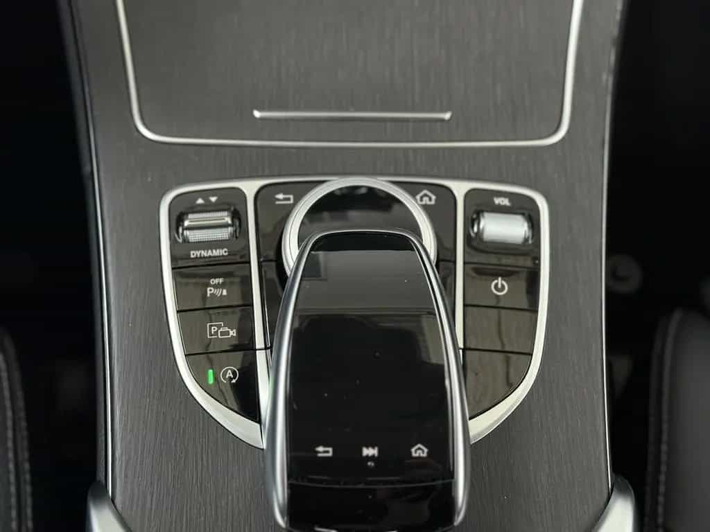 Mercedes-Benz C-Class 180 AVANTGARDE/BURMESTER/KAMERA/HEAD UP/LEDER 01/2021-photo-19