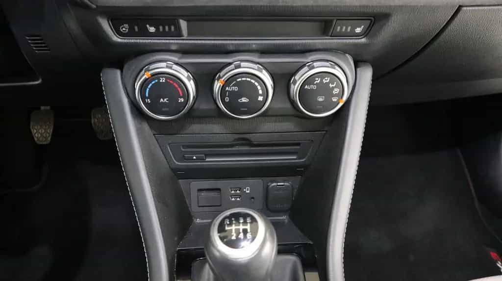 Mazda CX-3 150PS *AWD*BOSE*LEDER*AHK*RFK*SHZ*1. HAND* 11/2018-photo-25