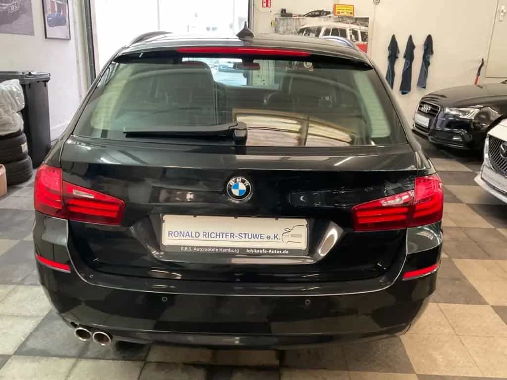 BMW 5 Series 01/2015-photo-2