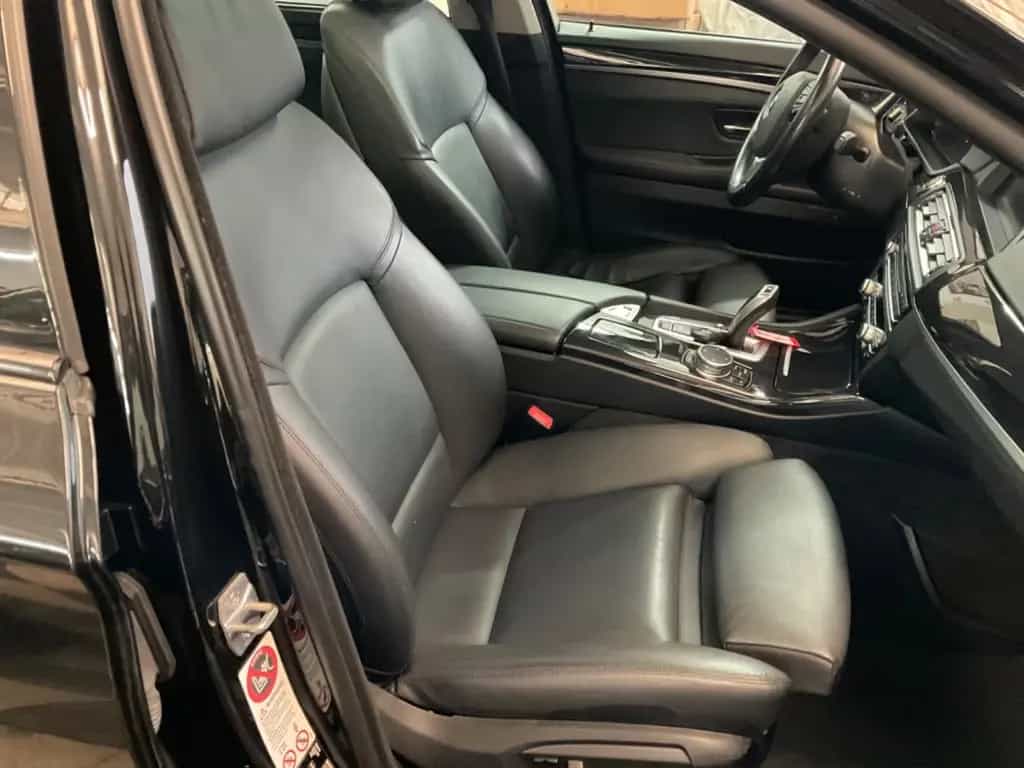 BMW 5 Series 01/2015-photo-20