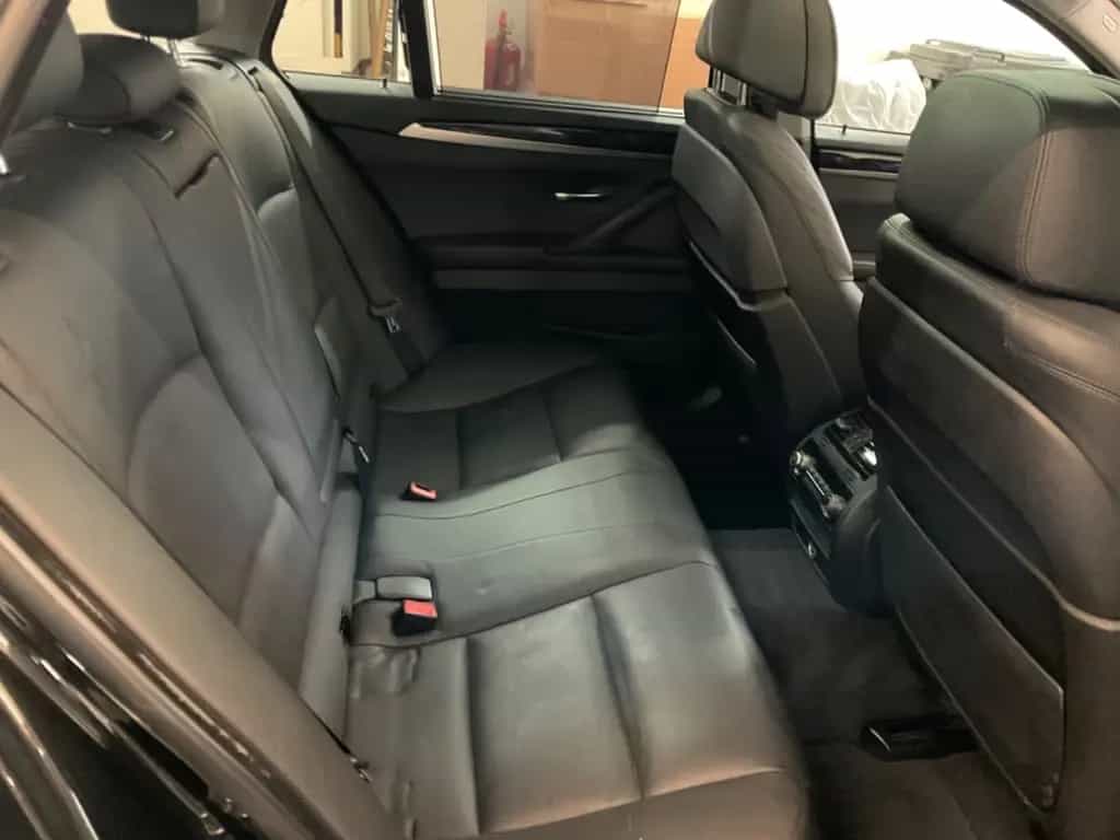 BMW 5 Series 01/2015-photo-25