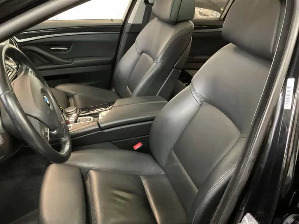 BMW 5 Series 01/2015-photo-32