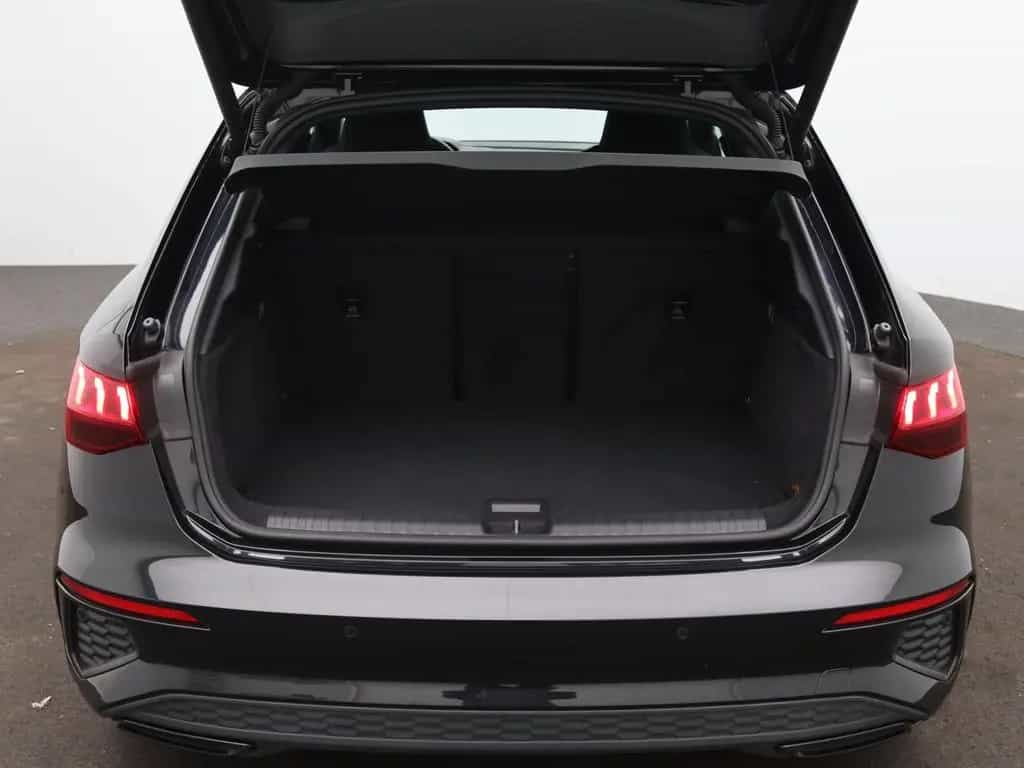 Audi A3 Sportback S-Line 30 TFSI S-tronic / LED, RFK 12/2023-photo-5