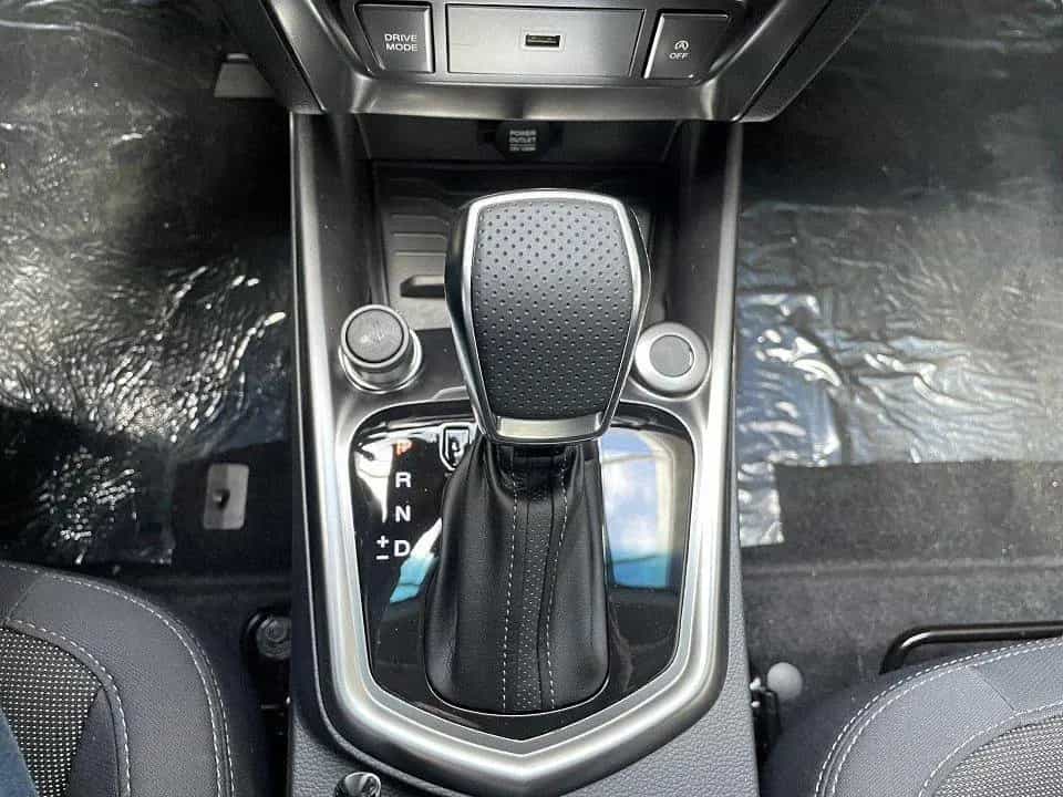 KGM Tivoli 1.5 T-GDi Essential null-photo-10