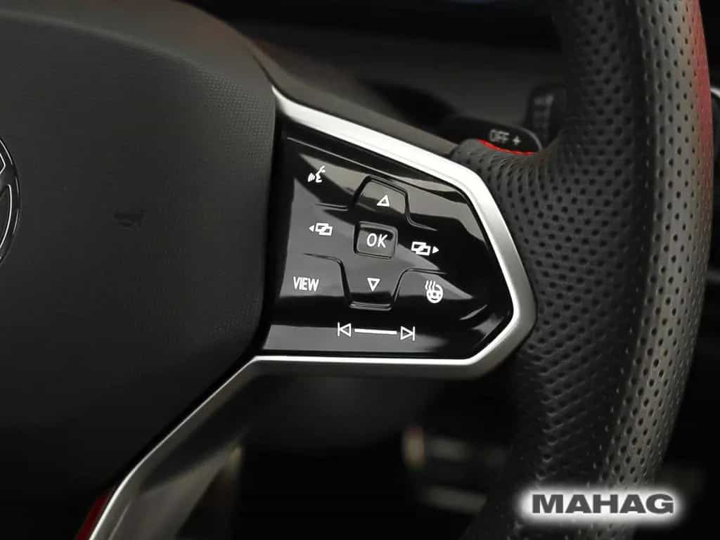 Volkswagen Golf VIII GTI 2.0 TSI LED+Navi ParkPilot Standhz 02/2024-photo-23