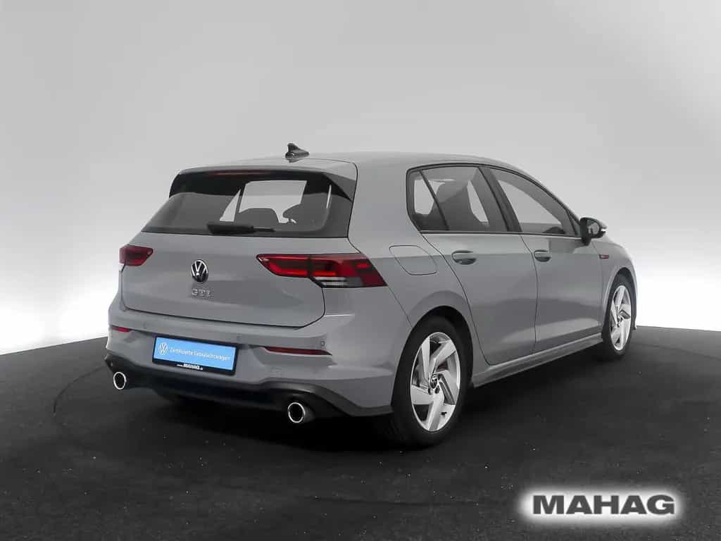 Volkswagen Golf VIII GTI 2.0 TSI LED+Navi ParkPilot Standhz 02/2024-photo-6