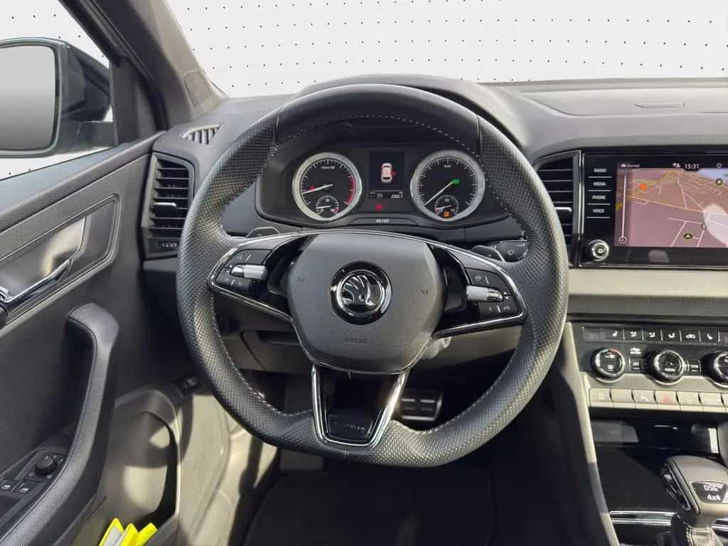 Skoda Karoq 2.0 TSI Sportline 4x4 Navi*Pano*El.Heck*Ka 12/2021-photo-8