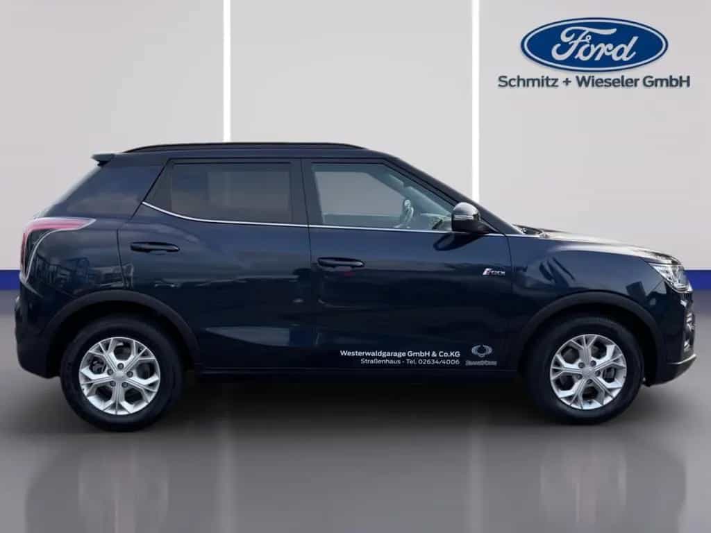 Ssangyong Tivoli 1,5l Quartz Navi, Klima 163PS Kamera 11/2024-photo-4