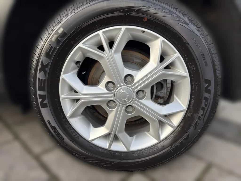 Ssangyong Tivoli 1,5l Quartz Navi, Klima 163PS Kamera 11/2024-photo-5