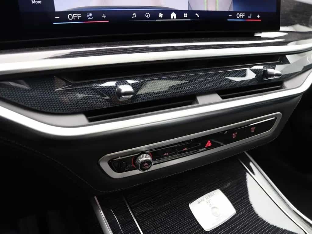 ALPINA XB7 SWITCH-TRONIC Allrad - ALPINA Blau II 08/2025-photo-11