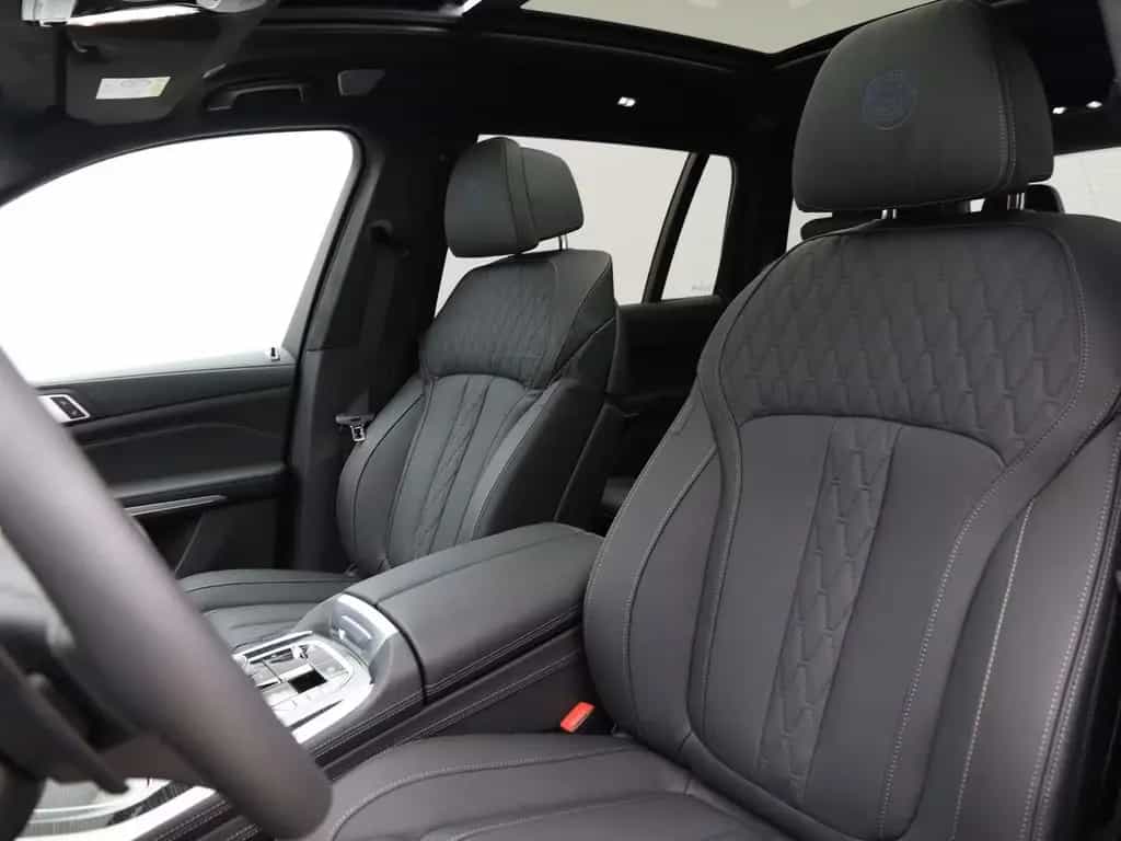 ALPINA XB7 SWITCH-TRONIC Allrad - ALPINA Blau II 08/2025-photo-2