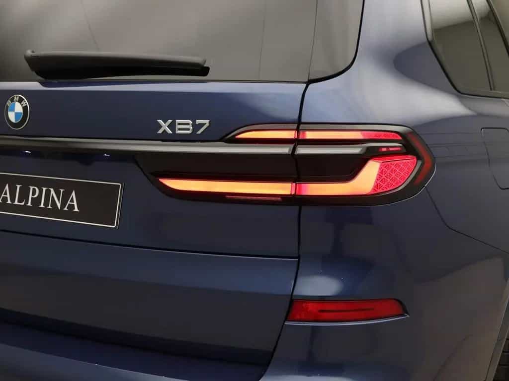 ALPINA XB7 SWITCH-TRONIC Allrad - ALPINA Blau II 08/2025-photo-24