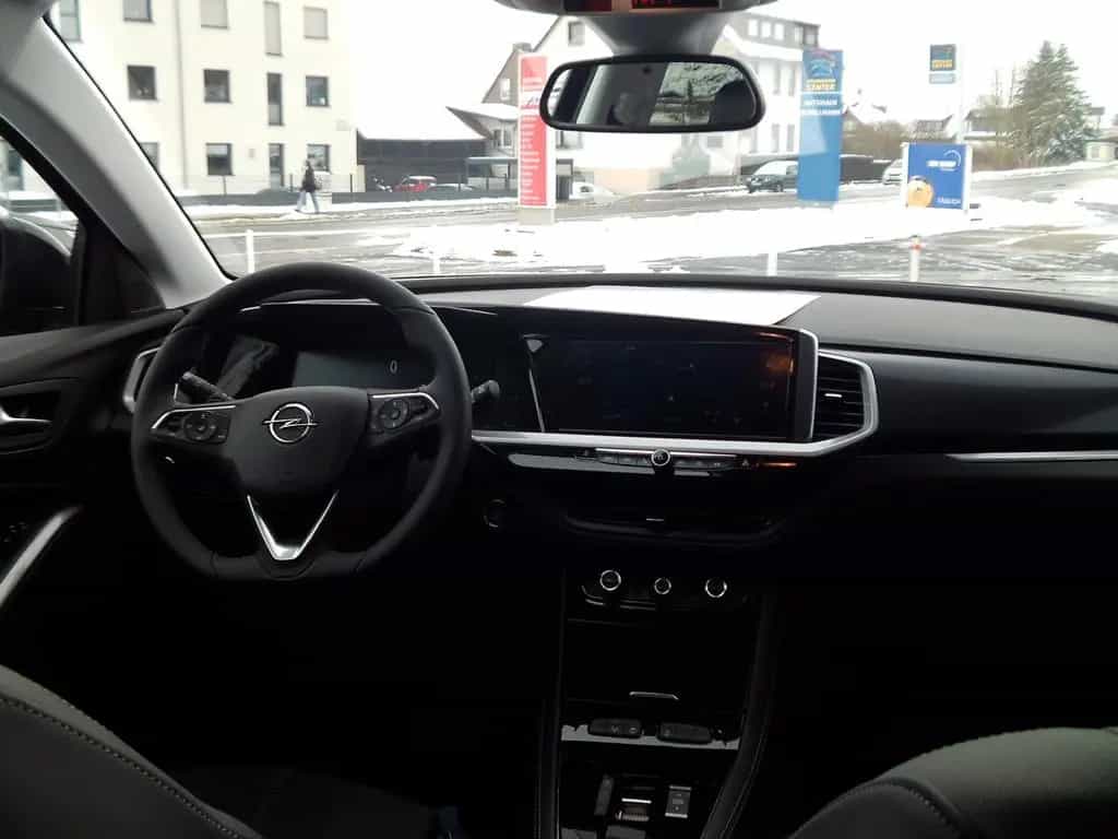Opel Grandland GS VollLED ACC SHZ LHZ 360 Navi AT 10/2024-photo-8