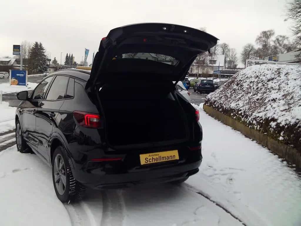 Opel Grandland GS VollLED ACC SHZ LHZ 360 Navi AT 10/2024-photo-9