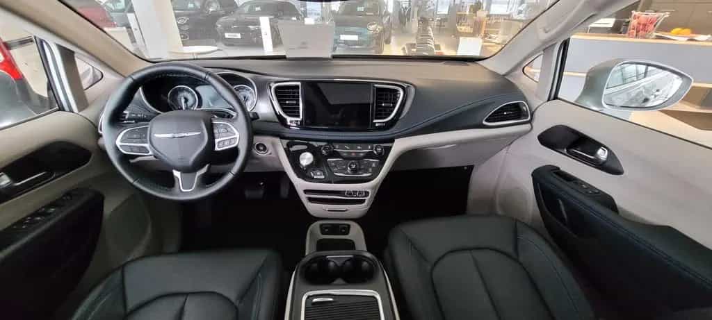 Chrysler Pacifica 3.6 L V6 Touring L 8-Sitzer 10/2022-photo-11