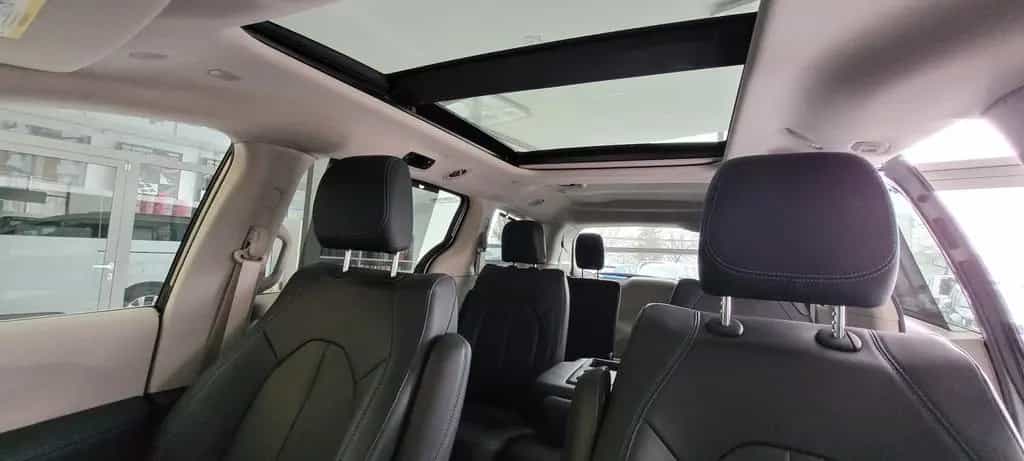 Chrysler Pacifica 3.6 L V6 Touring L 8-Sitzer 10/2022-photo-12