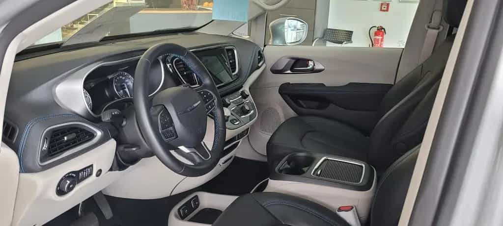 Chrysler Pacifica 3.6 L V6 Touring L 8-Sitzer 10/2022-photo-9