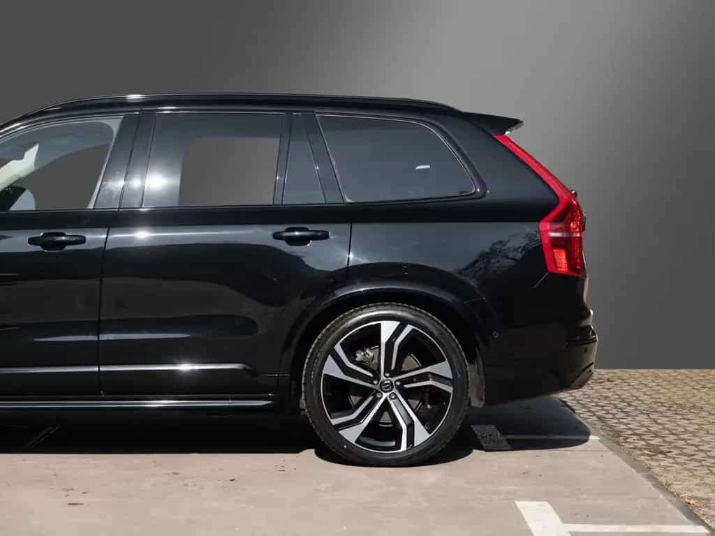 Volvo XC90 B5 AWD Ultimate Dark- voll 01/2023-photo-10