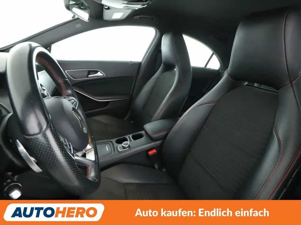 Mercedes-Benz CLA-Class 180 AMG Line Aut.*XENON*NAVI*TEMPO*CAM*PDC* 10/2015-photo-9