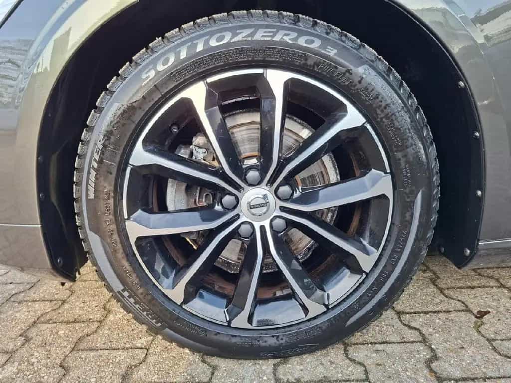 Volvo V60 Kombi Momentum Pro*Autom.*AppleCar*Navi*Kame 10/2019-photo-21