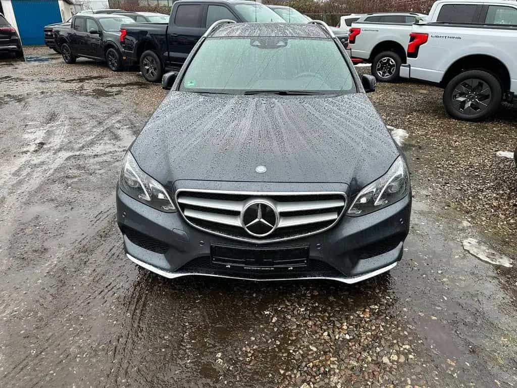Mercedes-Benz E 500 T AMG Line 06/2016-photo-5
