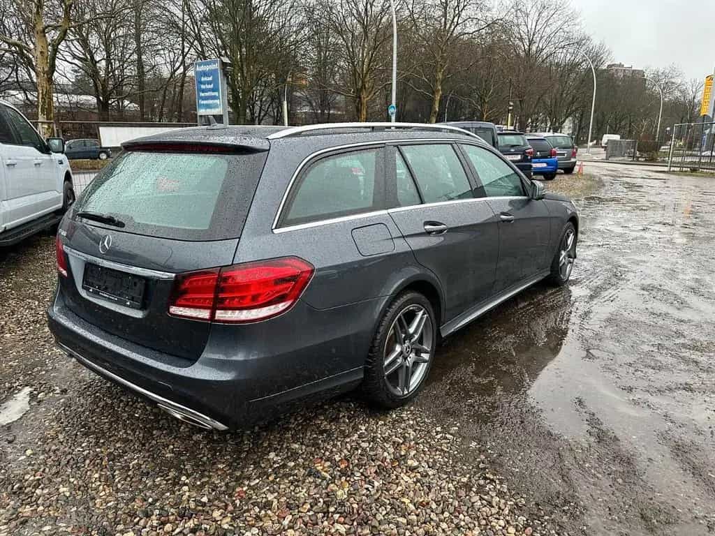 Mercedes-Benz E 500 T AMG Line 06/2016-photo-7