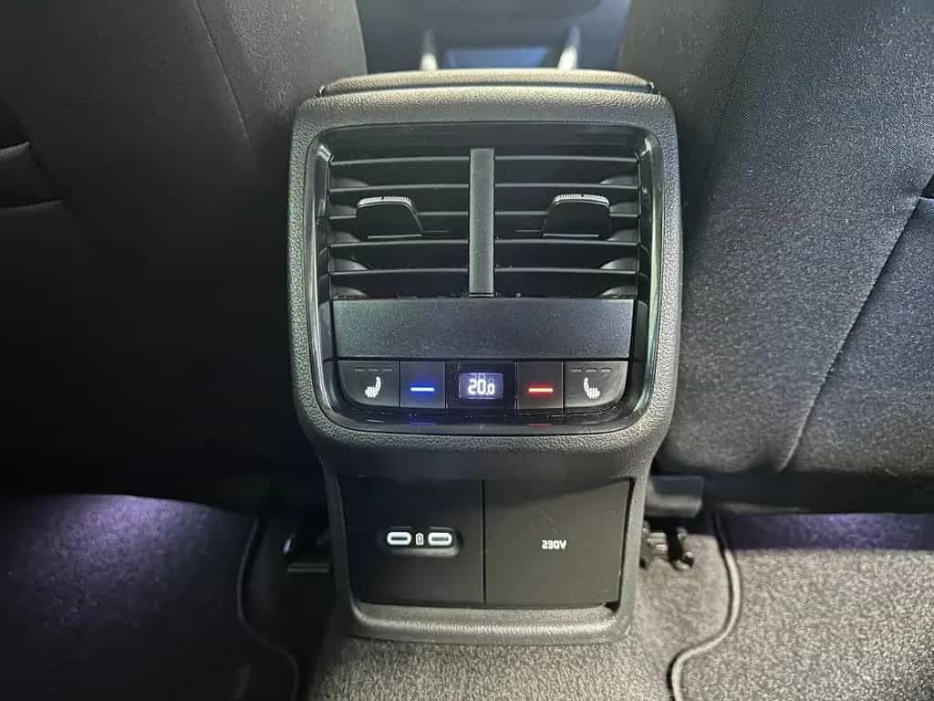 Skoda Octavia Combi 1.5 TSI e-TEC Clever LED|AHK|SHZ|R 12/2021-photo-23