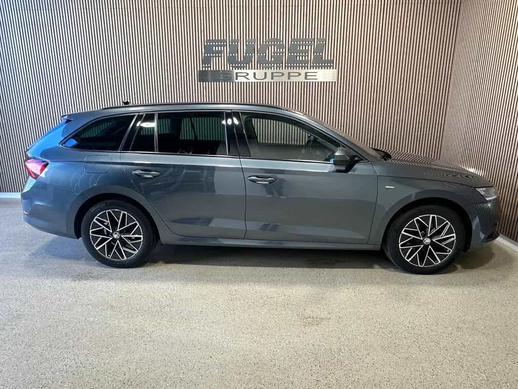 Skoda Octavia Combi 1.5 TSI e-TEC Clever LED|AHK|SHZ|R 12/2021-photo-29