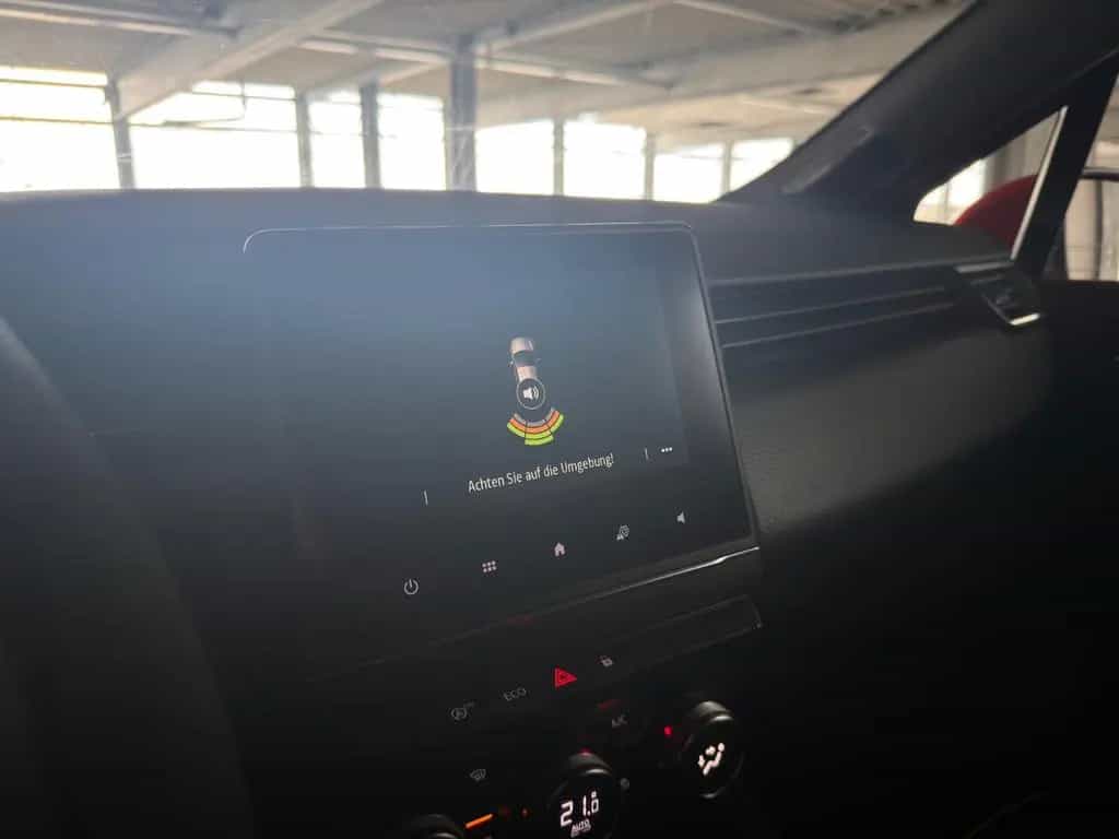 Renault Clio V keyless virtualc AUT LKA LED PDC NAVI BT 07/2020-photo-17