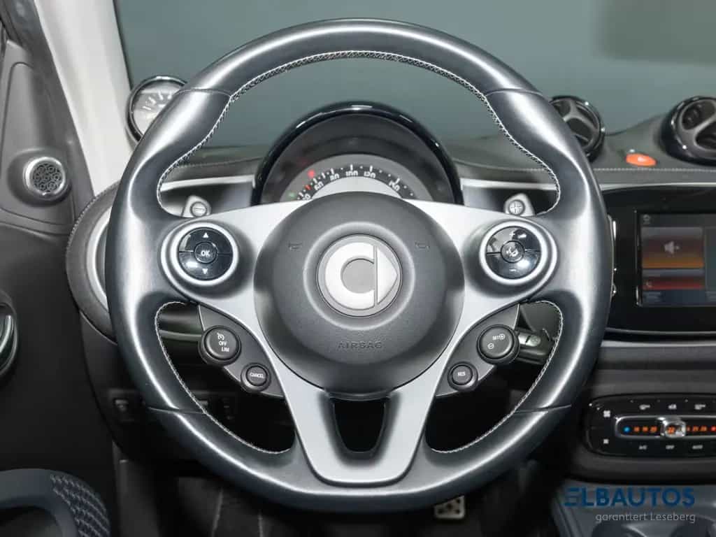 Smart ForTwo coupé BRABUS Xclusive Nav/Pano/Kamera/JBL 08/2018-photo-15