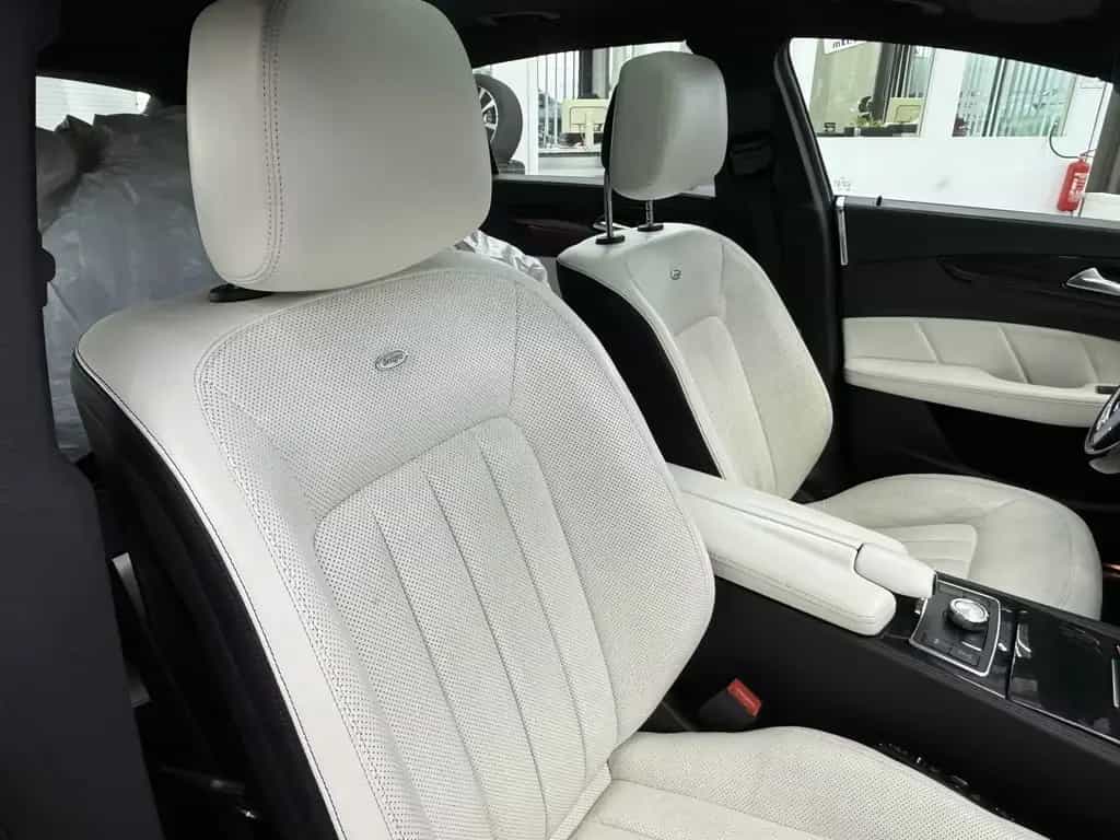Mercedes-Benz CLS 500 Shooting Brake V8 4Matic AMG, Voll! 11/2013-photo-20