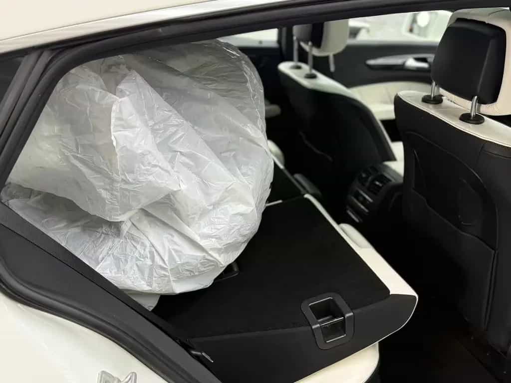 Mercedes-Benz CLS 500 Shooting Brake V8 4Matic AMG, Voll! 11/2013-photo-21