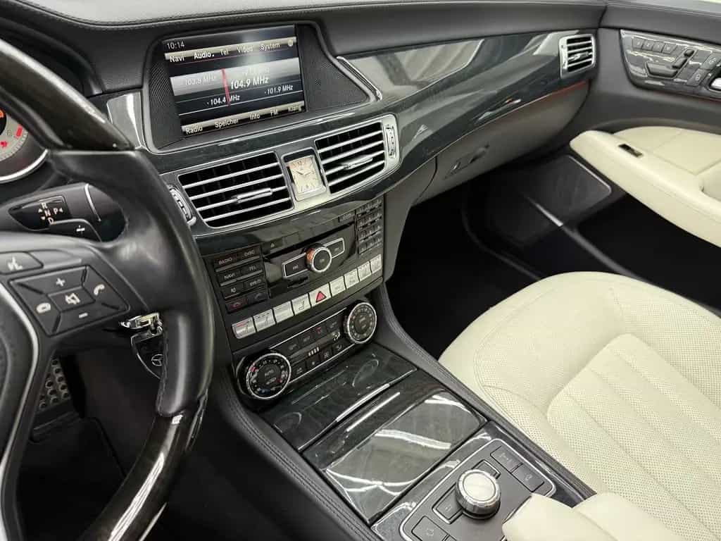 Mercedes-Benz CLS 500 Shooting Brake V8 4Matic AMG, Voll! 11/2013-photo-8